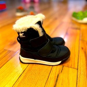sorel toddler snow boot